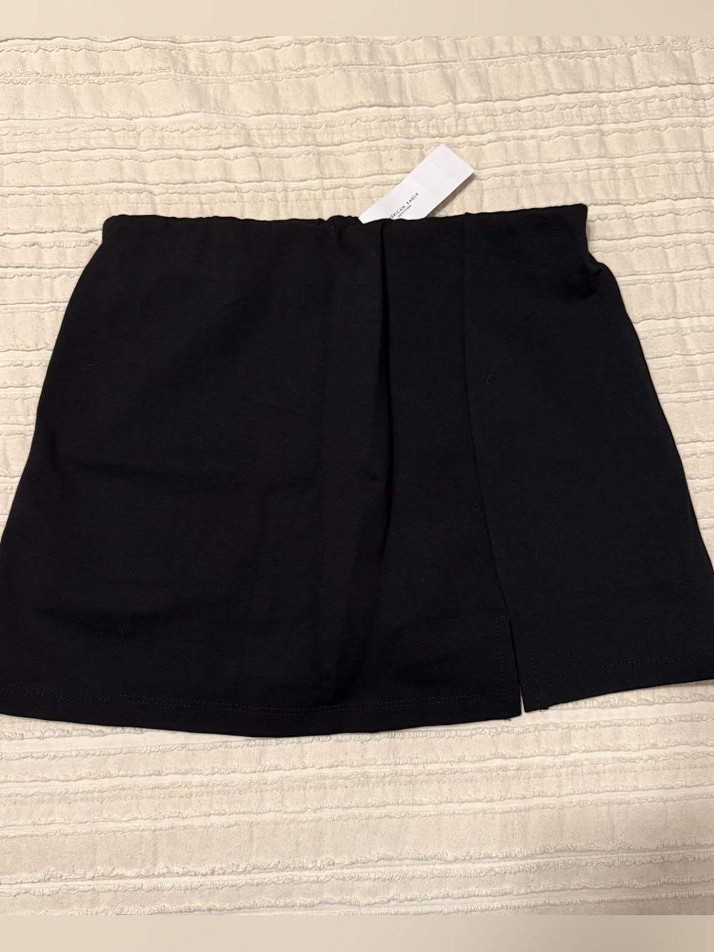 American Eagle Black Skirt